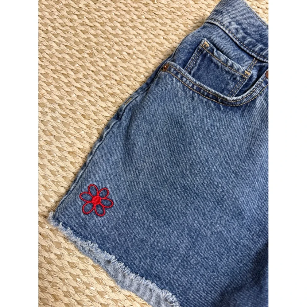 Old Navy Disney world Girls Minnie Mouse Embroidered Denim Jean Shorts Size 12